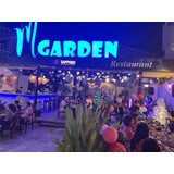 Cần tuyển lễ tân cho Nhà hàng M Garden